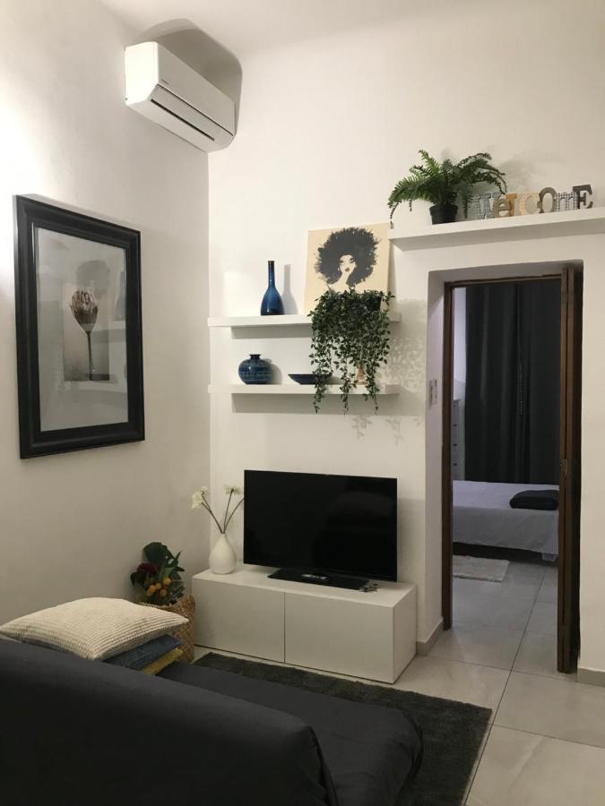 Apartamento Casa Tibaldi - Bocconi Milán Exterior foto