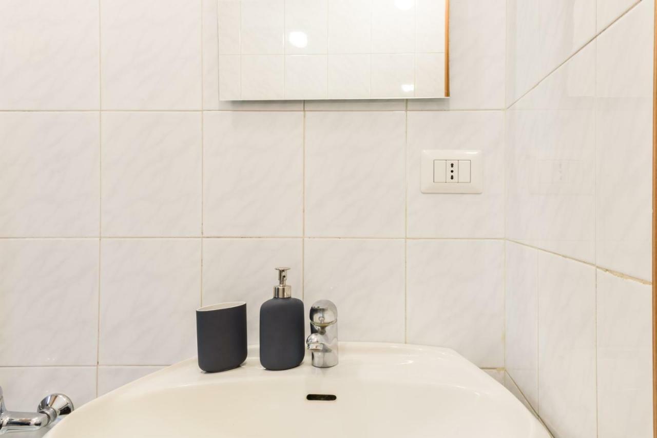 Apartamento Casa Tibaldi - Bocconi Milán Exterior foto